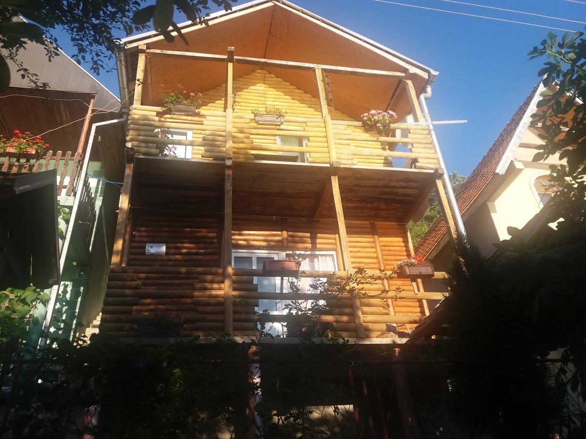 Chalet Ljubicine Kolibe Golubinje Exterior photo